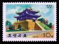 Postage stamp North Korea, 1975. Taedong gate Royalty Free Stock Photo