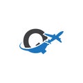 Q letter logo with airplane Royalty Free Stock Photo