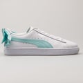 Puma Suede Bow white and green sneaker
