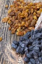 raisins of different colors