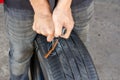 Recap deflating vehicle tyre
