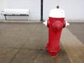 A red fire hydrant, faucet or fire hydrant, a water intake to provide a flow rate in the event of a fire. Water can be obtained fr