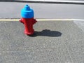 A red fire hydrant, faucet or fire hydrant, a water intake to provide a flow rate in the event of a fire. Water can be obtained fr