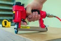 Red sroiteny pneumatic stapler