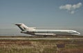 Republic Airlines Boeing B-727 landing at O`Hare in 1984