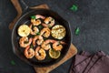 Roasted shrimps with lemon and garlic