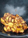 Roasted young potatoes with onion