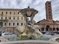 Roma - Fontana dei Tritoni dal Tempio di Ercole Vincitore