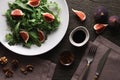 Salad with rocket leaves and figs