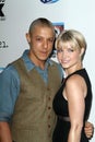 Sarah Jones,Theo Rossi