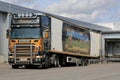 Scania R500 V8 Semi Trailer Truck Transports Food