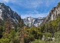 Scenic Mist Falls trail at Kings Canyon CA