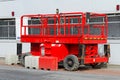 Scissor platform lift