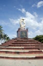 Sculpture of dolphins on the waves monument in Laem Thaen Capeat Bang Saen Beachon in Chonburi, Thailanda