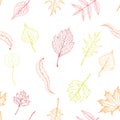 Seamless autumn leaves pattern. hand drawn leaves endless background in fall colors. red, yellow, golden foliage