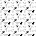 Seamless pattern with sketch crowns.