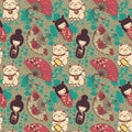 Seamless pattern with traditional asian souvenirs^ hand paper fans, kokeshi dolls, maneki neko and sakura flowers Royalty Free Stock Photo