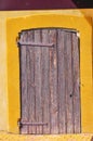 Secret wood door to escape undetected