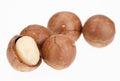 Shelled and unshelled macadamia nuts