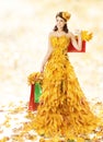 Shopping Woman Happy In Autumn Fashion Dress Of Ye Royalty Free Stock Photo