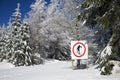 Sign: No skiing here!