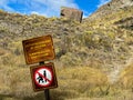 The signs for the trail to Laguna Torres, Los Glaciares