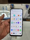 Smartphone realme 8 ram 128 terbaru