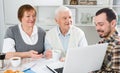 Family watching news in Inet Royalty Free Stock Photo