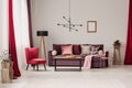 Sophisticated red living room Royalty Free Stock Photo