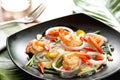 Sour & spicy vermicelli salad with prawn