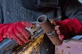 Sparks when machining a weld bead on the pipe