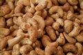 Spiced cashew nuts