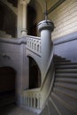 Spiral staircase with column