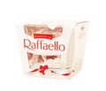 Square box of sweets Rafaello - Crispy coconut with whole almond