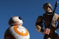 Star Wars LEGO figure of Rey Skywalker in desert outfit with Sphero BB-8 droid from Star Wars movies.