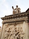 Statua al mercato di San Lorenzo