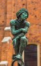 Statue bronze-green patina