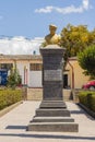 Statue of the Carhuacino painter Teofilo Castillo, belonging to the first class of 1969 of Fine Arts of Huaraz, located in Carhuaz