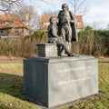 Statue of Constantijn and Christiaan Huygens.