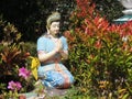 Statue of praying woman