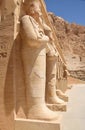 Statuen am Deir Al-Bahari Tempel Royalty Free Stock Photo