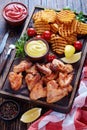 Sticky chicken wings, Criss Cross Fries