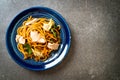 stir-fried yakisoba noodles with chicken