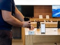 Apple Store Genius selling first iphone in France