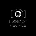 A stylized camera and an inscription I shoot people. Icon on white background