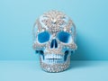 The sugar loaf skull is made of shining rhinestones.