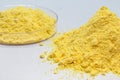 Sulfur or sulfur is a chemical element used for sulfuric acid for batteries, gunpowder making and rubber vulcanization