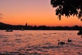 Idyllische SommernÃÂ¤chte und traumhafte SonnenuntergÃÂ¤nge machen den ZÃÂ¼richsee zur Attraktion