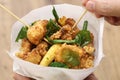 Taiwanese popcorn chicken with fried basil, and you can usually choose other ingredients to get deep fried, and mixed together, li