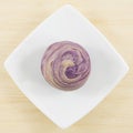 The Taiwanese violet crystal taro cake